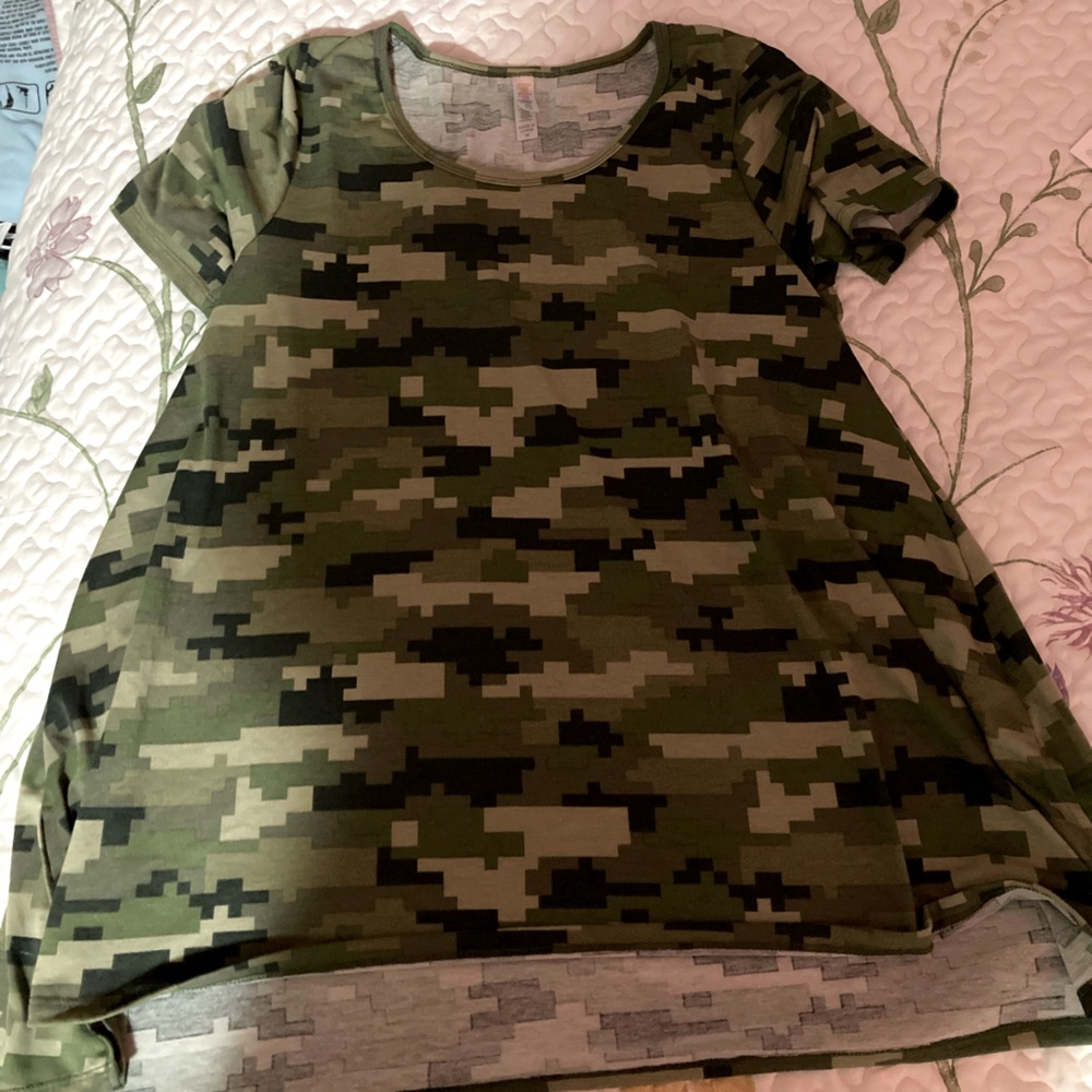 Camo lularoe shirt